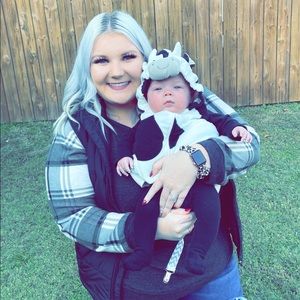 Meet your Posher, Caitlyn